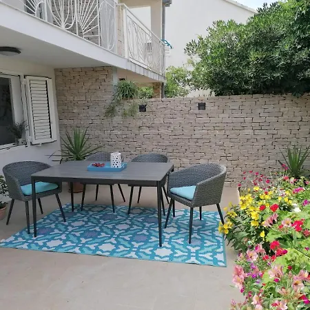Belina Hébergement de vacances *
