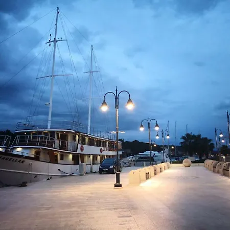 Belina Hébergement de vacances Stari Grad (Hvar)