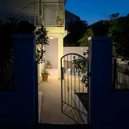 Belina Stari Grad (Hvar)